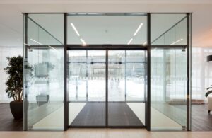 puertas-automaticas-de-cristal-para-universidades